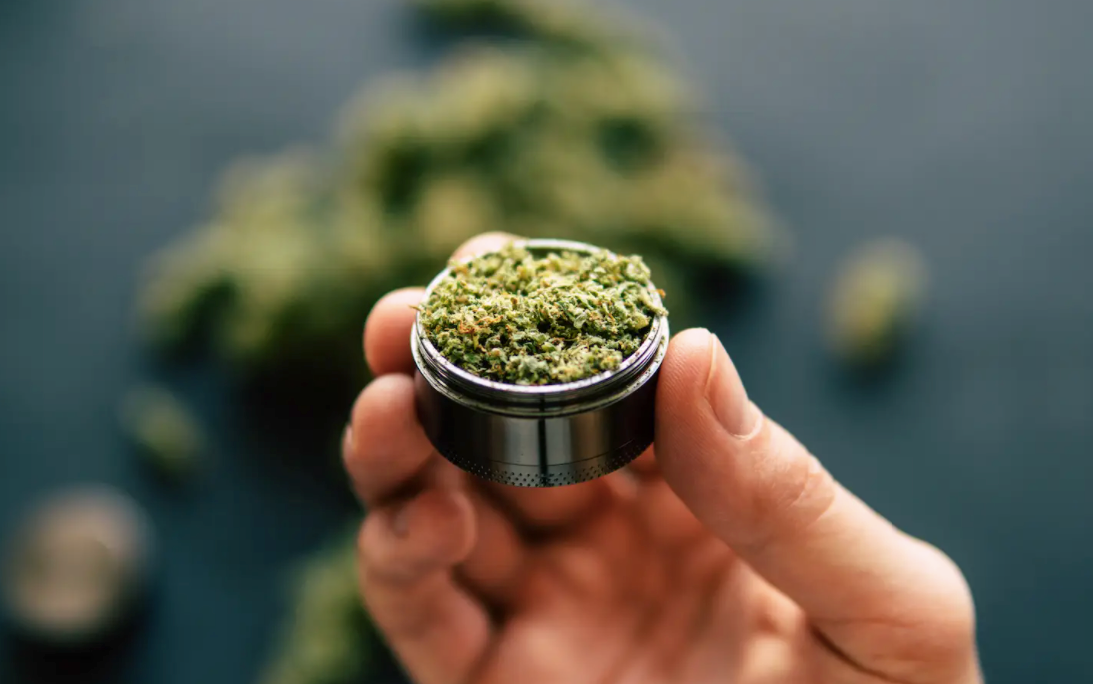 How to Use a Grinder